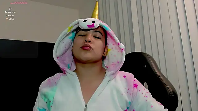 AfroditaVega  online show from 17, 4, 2026