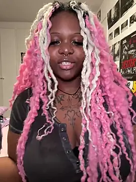 Nyla xox online show from 31, 3, 2026