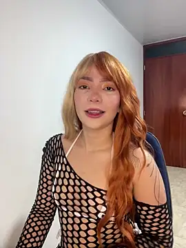 Snapshot of Catalina_bel chatting on 5, 4, 2026 Catalina bel online show from 5, 4, 2026