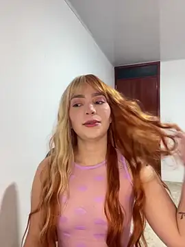 Snapshot of Catalina_bel chatting on 9, 4, 2026 Catalina bel online show from 9, 4, 2026