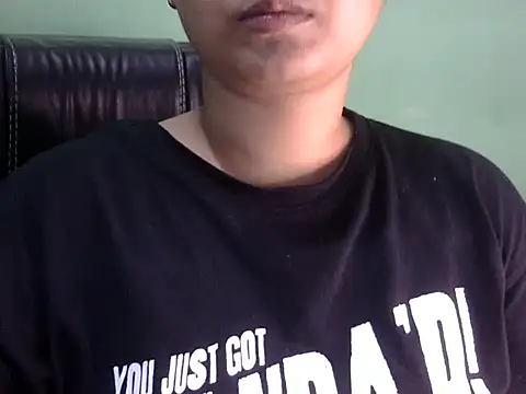 Snapshot of shivi_jaan chatting on 2, 5, 2026 shivi jaan online show from 2, 5, 2026