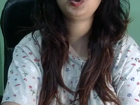 Snapshot of shivi_jaan chatting on 13, 5, 2026 shivi jaan online show from 13, 5, 2026
