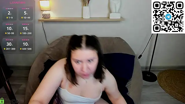 Maya Raay online show from 24, 5, 2026
