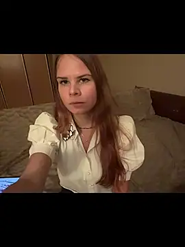 MaryMathews online show from 28, 3, 2026