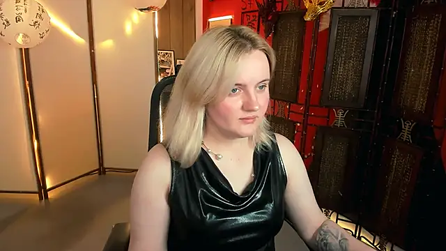 Snapshot of KathyBriggs chatting on 23, 5, 2026 KathyBriggs online show from 23, 5, 2026