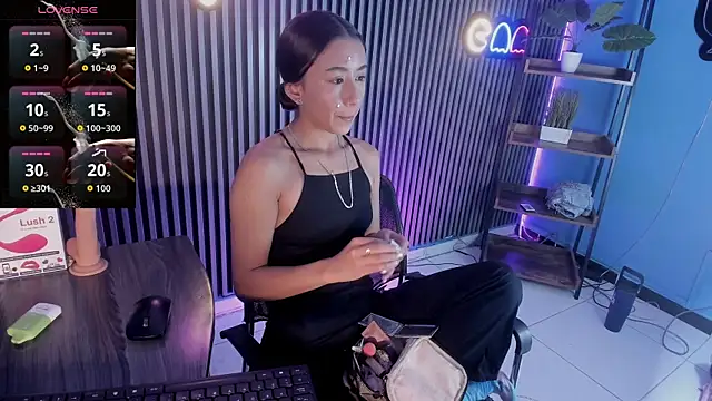 Luna roose1 online show from 19, 4, 2026