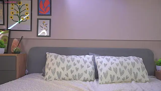 Sweety Becky online show from 23, 4, 2026