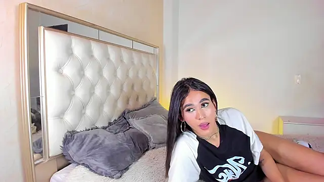 Miss KhalifaDoll online show from 24, 6, 2026