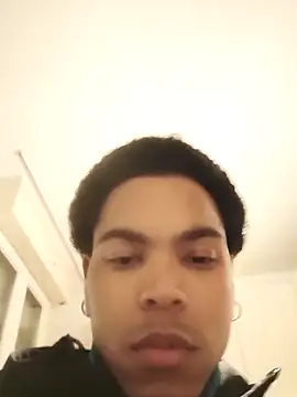 Snapshot of haleandro chatting on 30, 3, 2026 haleandro online show from 30, 3, 2026