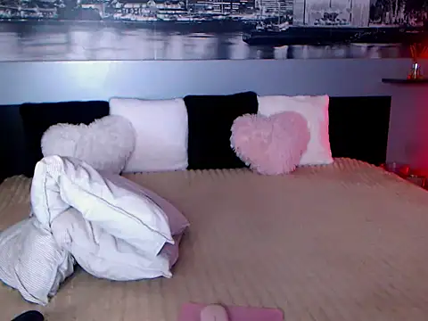 Snapshot of AnneAme chatting on 11, 4, 2026 AnneAme online show from 11, 4, 2026