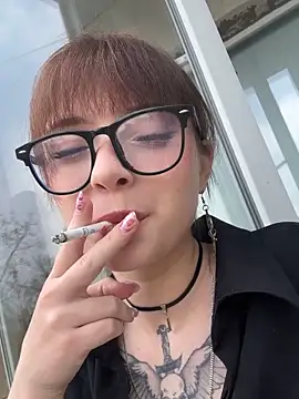 tiny dreamer online show from 19, 4, 2026