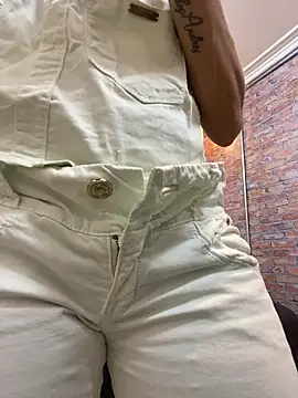 AlanaBrunetteX X online show from 3, 6, 2026