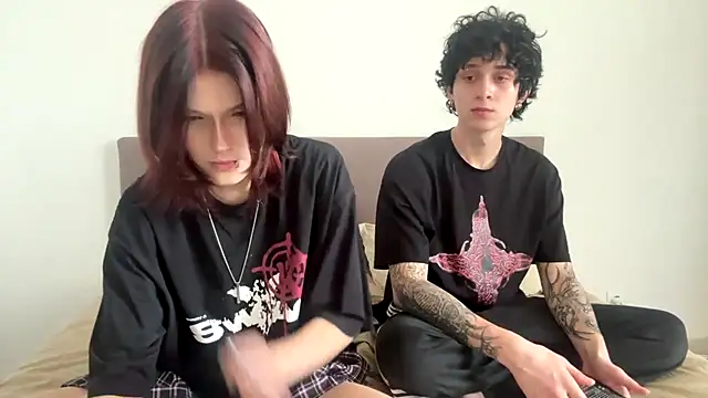 DreamyPair online show from 17, 7, 2026
