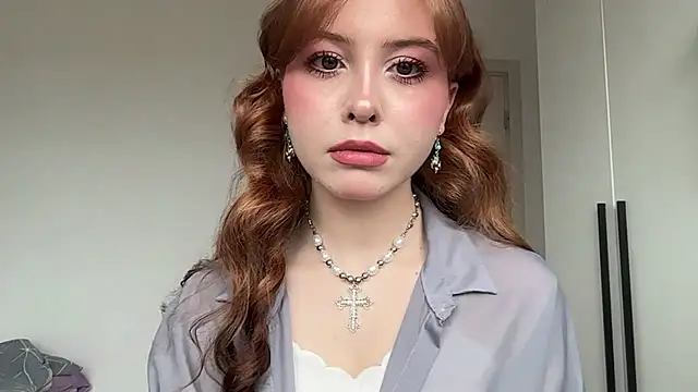 Amy Bronson online show from 24, 4, 2026