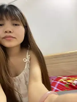 -Vaci- online show from 15, 4, 2026