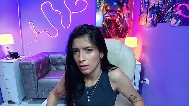 Snapshot of jazminswee chatting on 23, 6, 2026 jazminswee online show from 23, 6, 2026