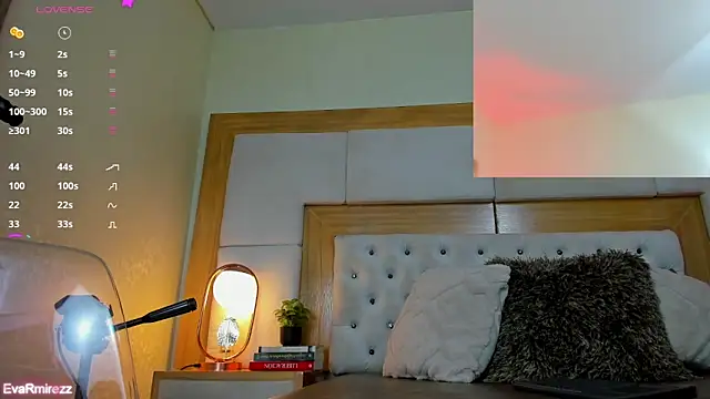 Venezuelan Butt online show from 3, 6, 2026