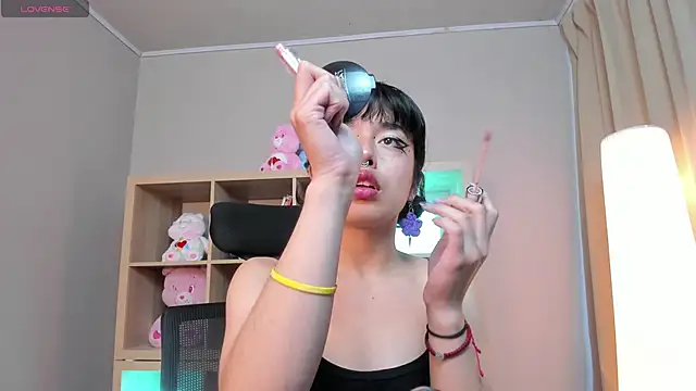 Saphyralux online show from 30, 5, 2026