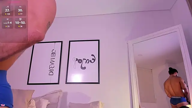 Snapshot of Max_strong01 chatting on 6, 4, 2026 Max strong01 online show from 6, 4, 2026