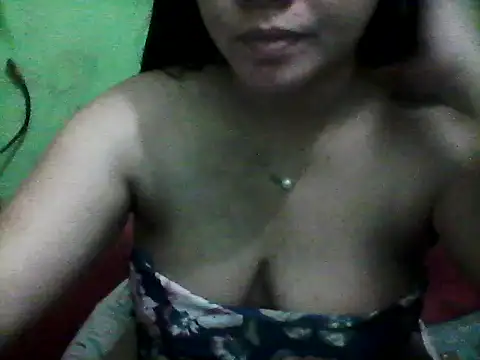 Snapshot of sweety_honey27 chatting on 1, 4, 2026 sweety honey27 online show from 1, 4, 2026