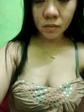 Snapshot of sweety_honey27 chatting on 5, 4, 2026 sweety honey27 online show from 5, 4, 2026