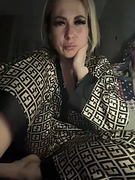 peach widow online show from 10, 4, 2026