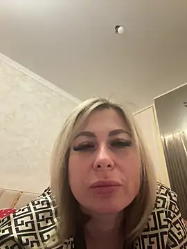 peach widow online show from 22, 4, 2026