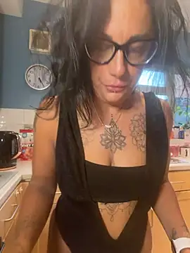 IvyBelleMilf online show from 21, 7, 2026