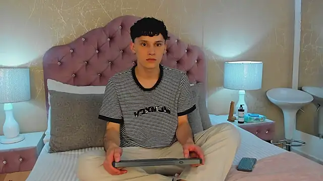 LephyStar online show from 3, 6, 2026