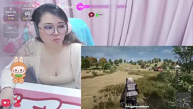 Snapshot of momobigmomo chatting on 21, 5, 2026 momobigmomo online show from 21, 5, 2026