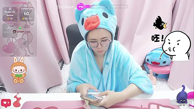 Snapshot of momobigmomo chatting on 12, 6, 2026 momobigmomo online show from 12, 6, 2026