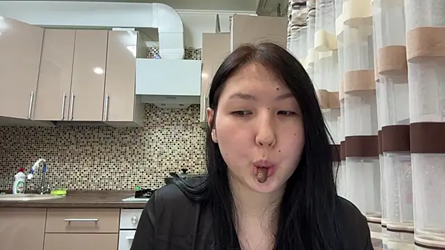 Ameliya kim online show from 15, 4, 2026