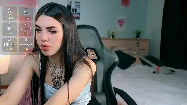 molly rettyy online show from 20, 6, 2026
