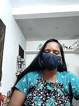 Snapshot of Tamil_Sangeetha chatting on 8, 4, 2026 Tamil Sangeetha online show from 8, 4, 2026