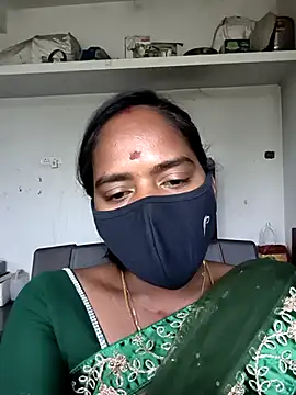 Snapshot of Tamil_Sangeetha chatting on 9, 4, 2026 Tamil Sangeetha online show from 9, 4, 2026