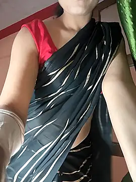 Curvy Sanaya online show from 15, 4, 2026