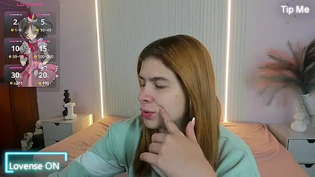 AliceHill8 online show from 19, 4, 2026