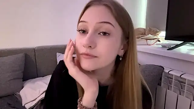 KatrineDrea online show from 18, 4, 2026