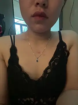 Snapshot of Gina-li chatting on 6, 4, 2026 Gina-li online show from 6, 4, 2026