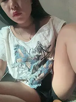 Snapshot of Gina-li chatting on 7, 6, 2026 Gina-li online show from 7, 6, 2026