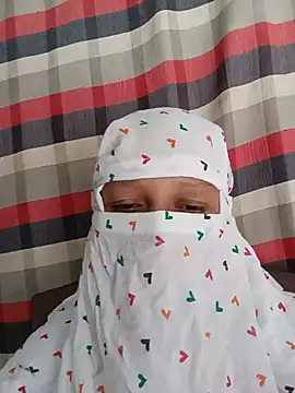 sapan sexe online show from 4, 7, 2026