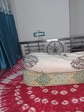 CamGirl Neha online show from 28, 5, 2026