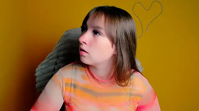 Snapshot of Tiffani_Angel chatting on 17, 6, 2026 Tiffani Angel online show from 17, 6, 2026