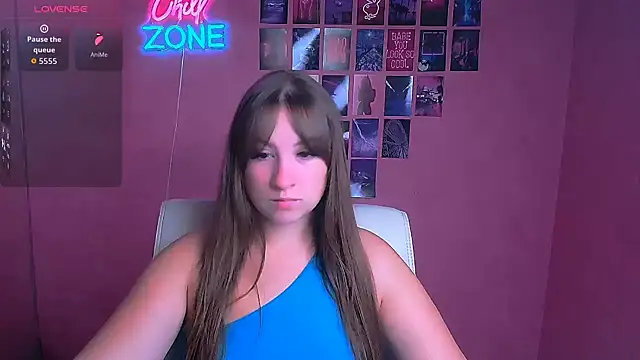 Tiffani Angel online show from 17, 7, 2026