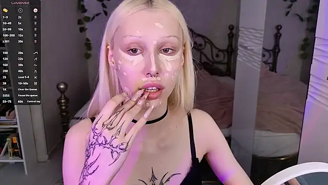 ghost girly online show from 3, 6, 2026