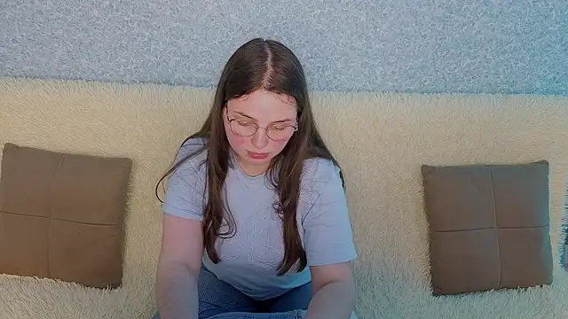 SofiDreamm online show from 15, 4, 2026