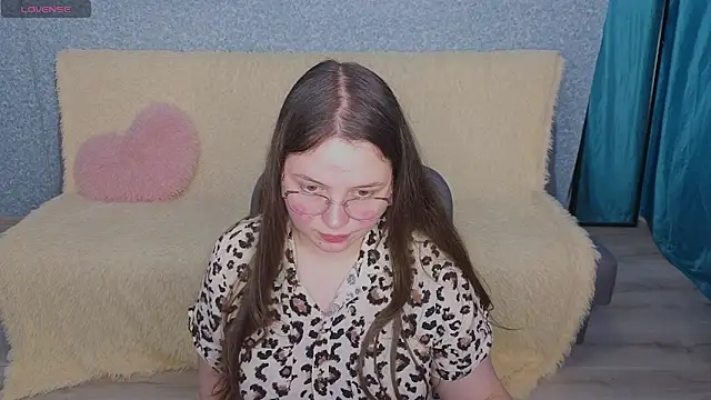 SofiDreamm online show from 5, 5, 2026