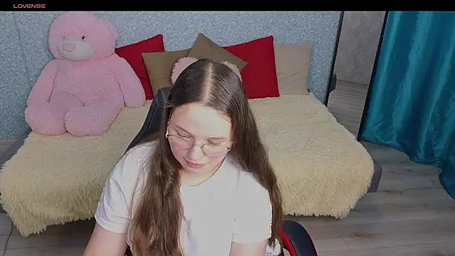 SofiDreamm online show from 30, 6, 2026