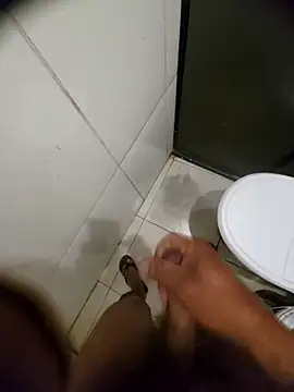 Snapshot of rnatinho67 chatting on 2, 4, 2026 rnatinho67 online show from 2, 4, 2026