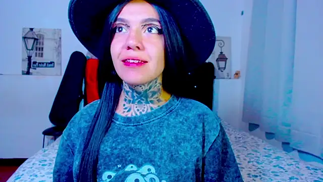 LannieGonzales online show from 3, 6, 2026